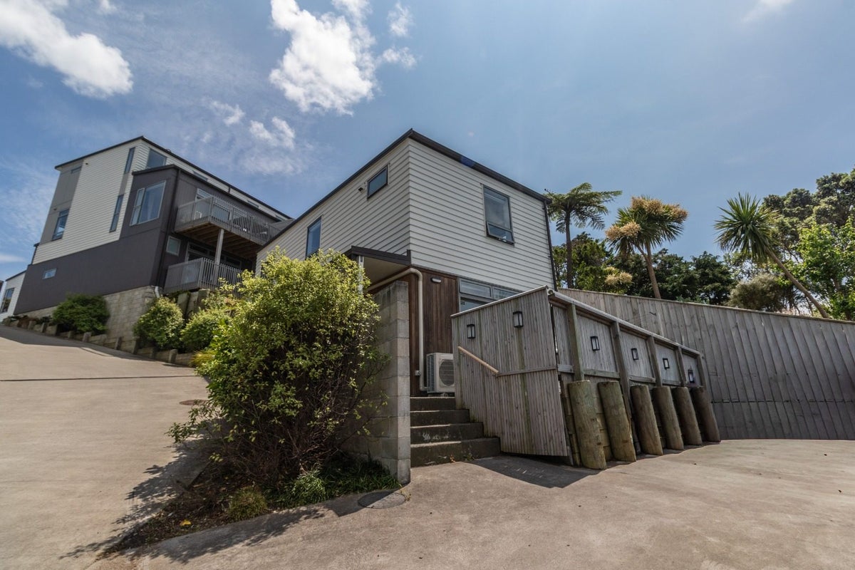 13/30 Monowai Road, Johnsonville, Wellington - Carousel 1
