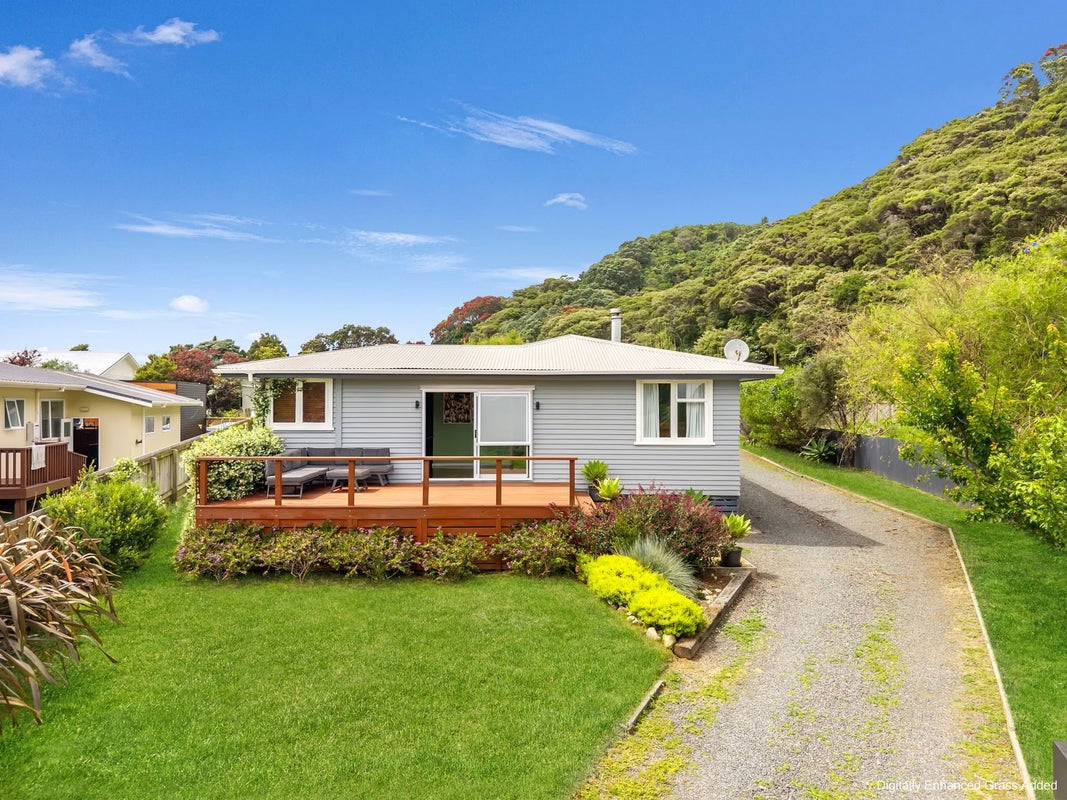 19 Division Street, Matata, Whakatane - Carousel 1