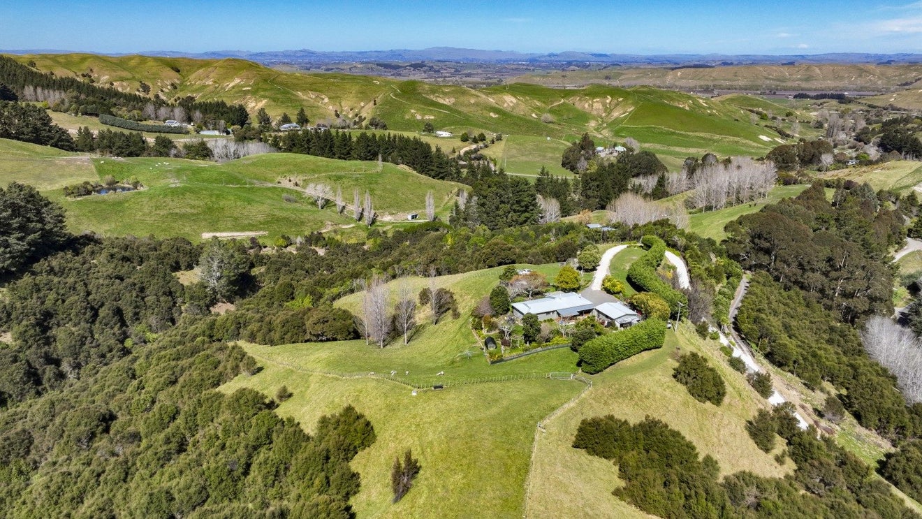 460 Apley Road, Puketapu, Napier - Carousel 1