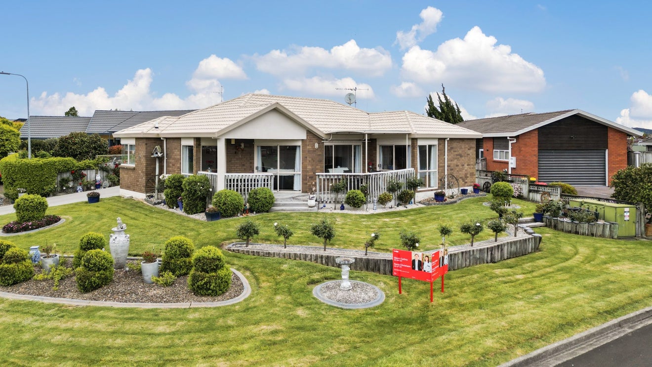 29 Hastings Place, Hamilton Lake, Hamilton - Carousel 1