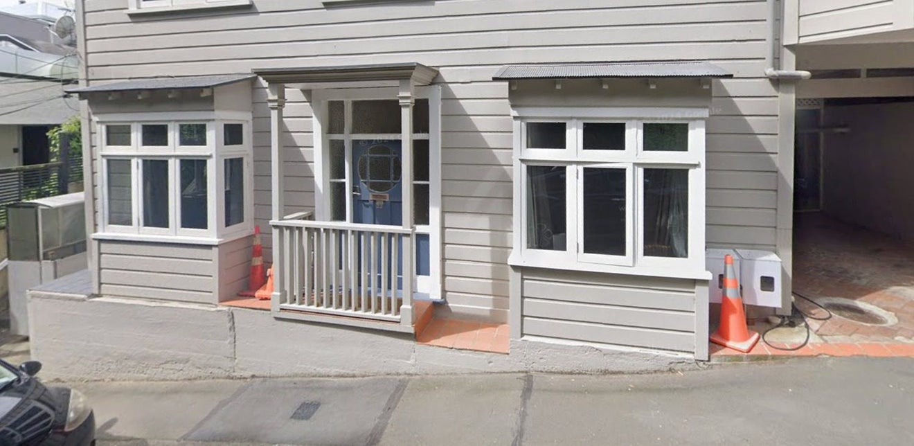 23 Hay Street, Oriental Bay, Wellington - Carousel 1
