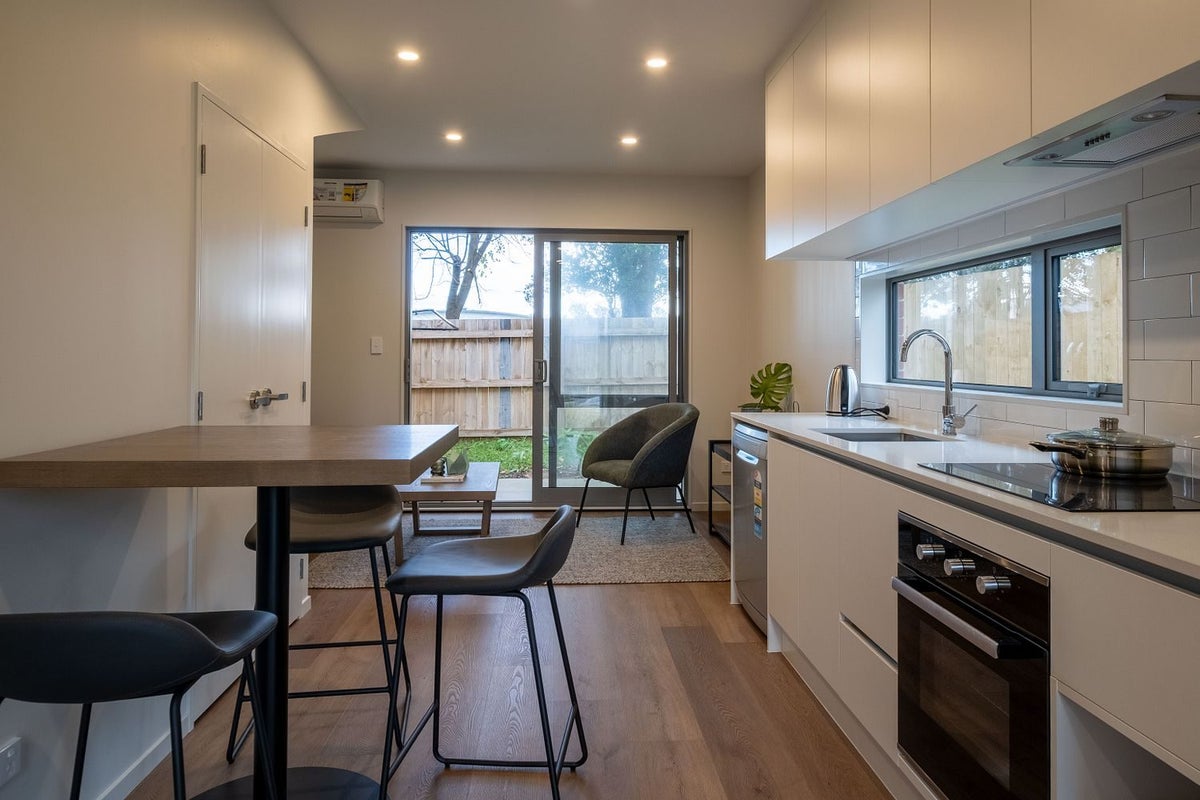 17 Te Ara Wai, Mangere East, Auckland - Carousel 1