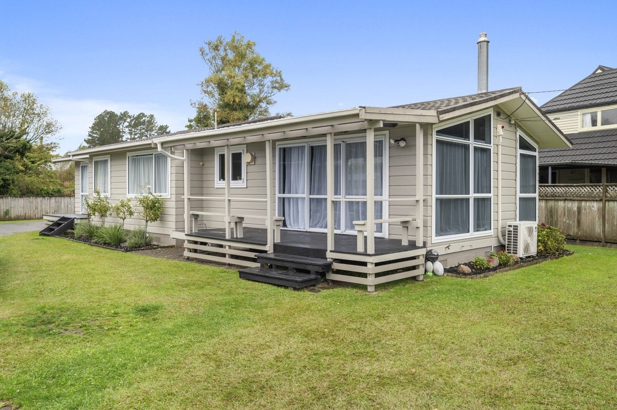 74 Barnard Road, Fairy Springs, Rotorua - Carousel 1