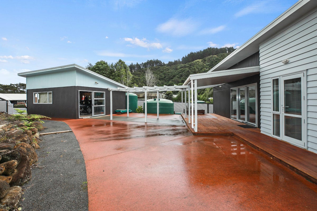 26 Te Mata Drive, Te Mata - Carousel 18