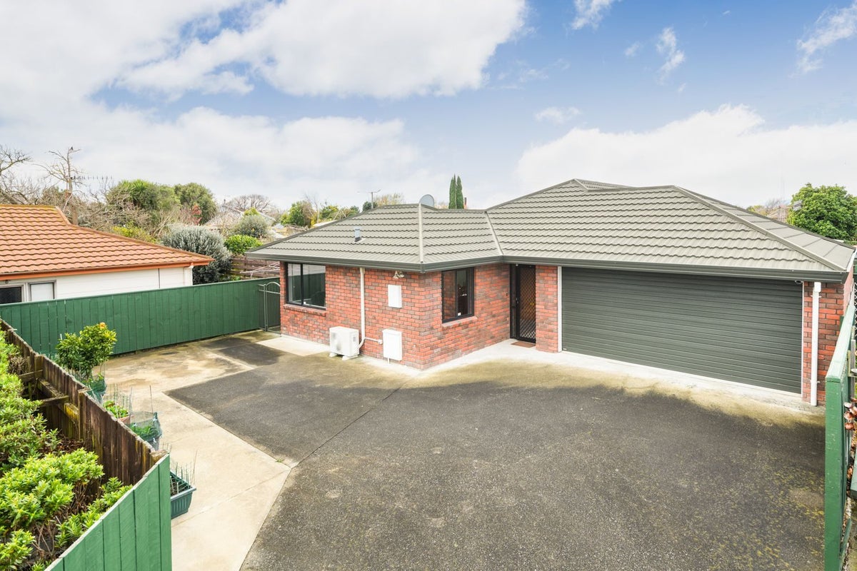 281A Ruahine Street, Terrace End, Palmerston North - Carousel 2