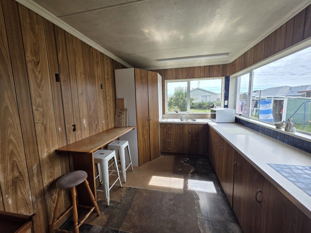 20 Exe Street, Oamaru - Carousel 2
