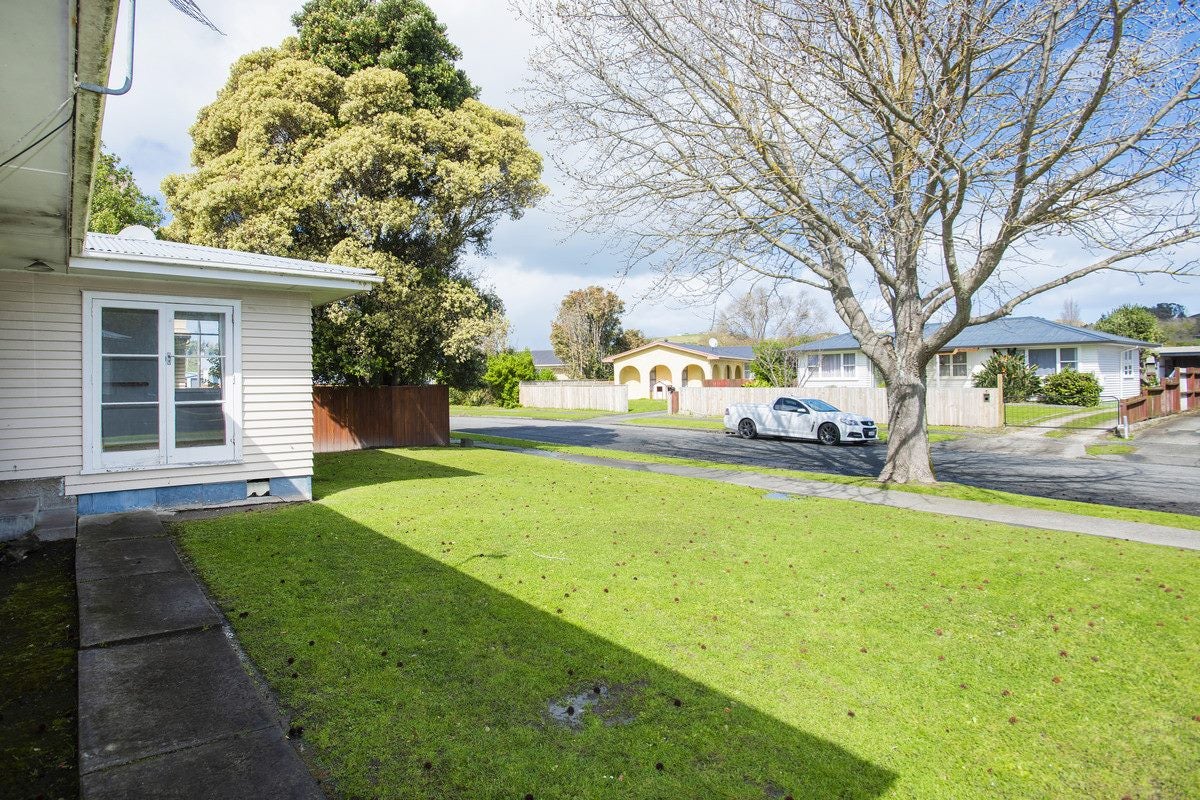 6 Porter Street, Outer Kaiti, Gisborne - Carousel 2