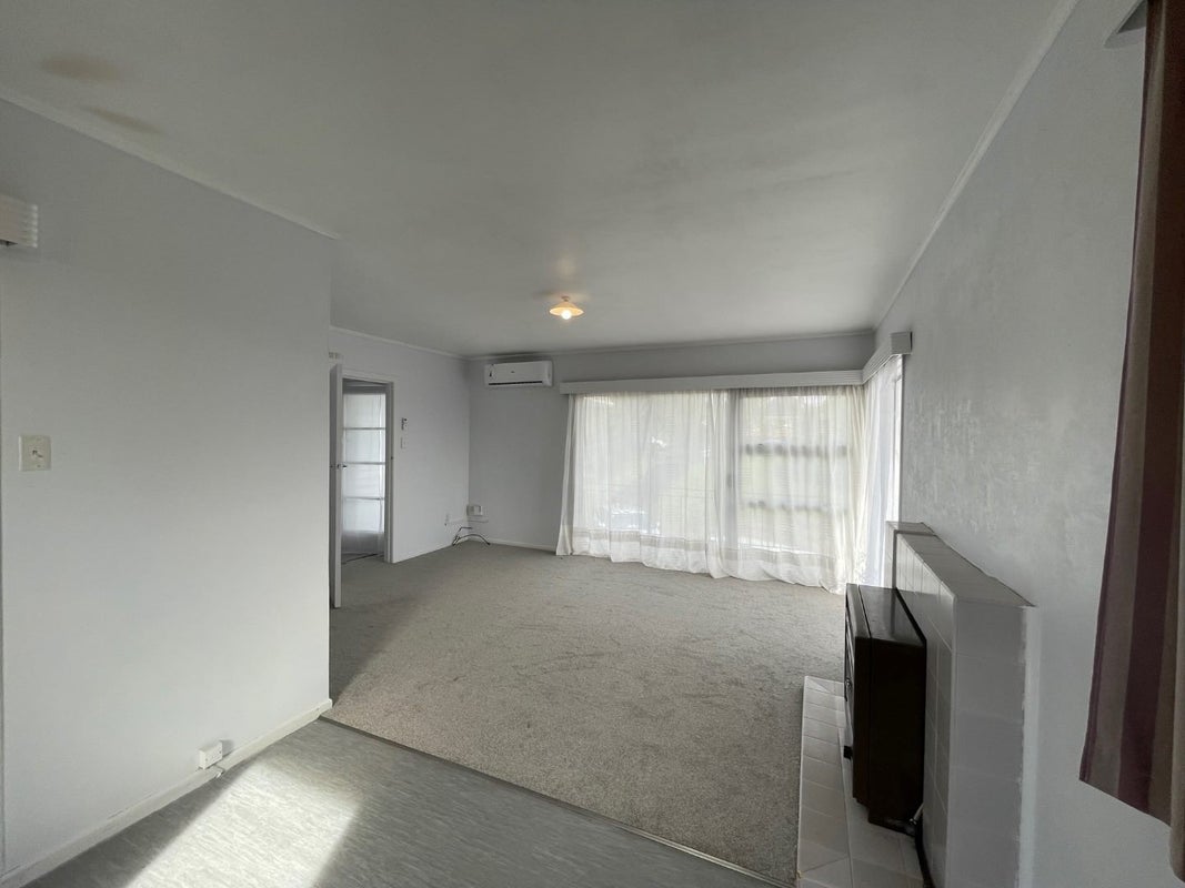 23 Fir Street, Waterview, Auckland - Carousel 2