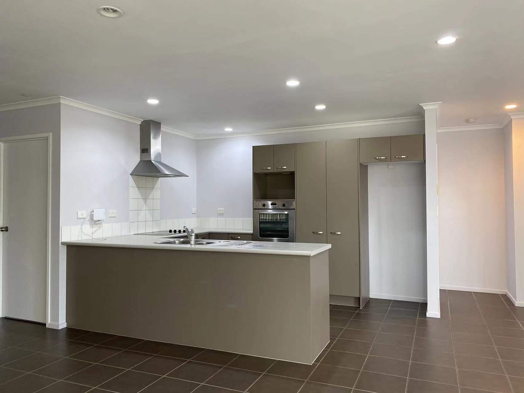 1 Carol Lee Place, Albany Heights, Auckland - Carousel 2