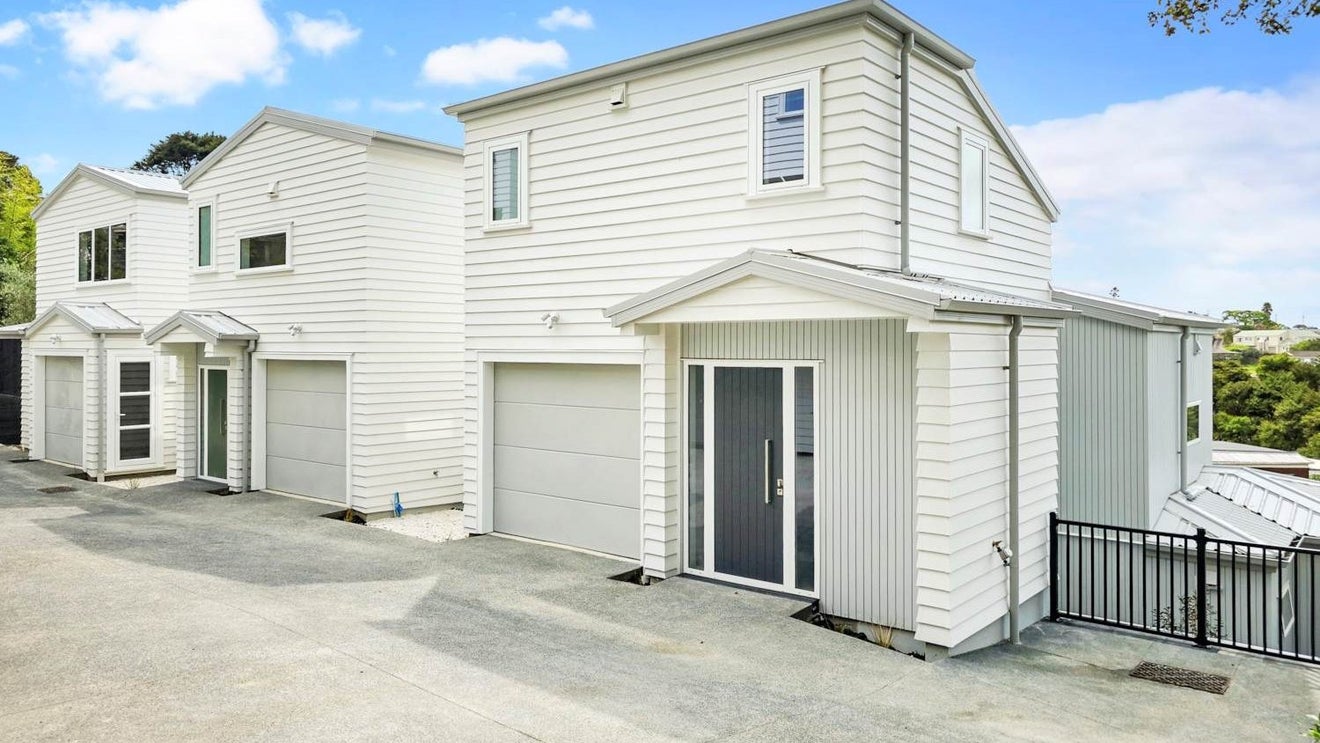 28 Girrahween Drive, Tōtara Vale, Auckland - Carousel 1