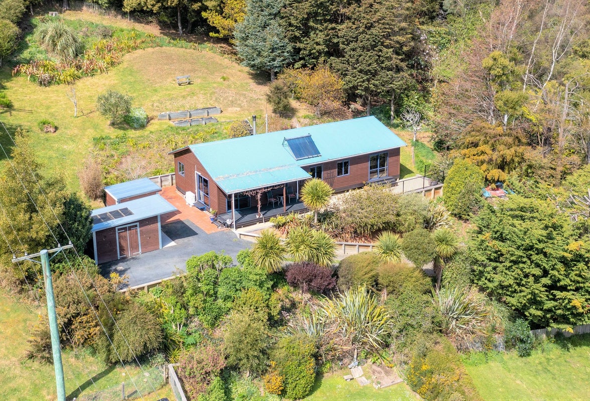 38 Antrim Street, Normanby, Dunedin - Carousel 2