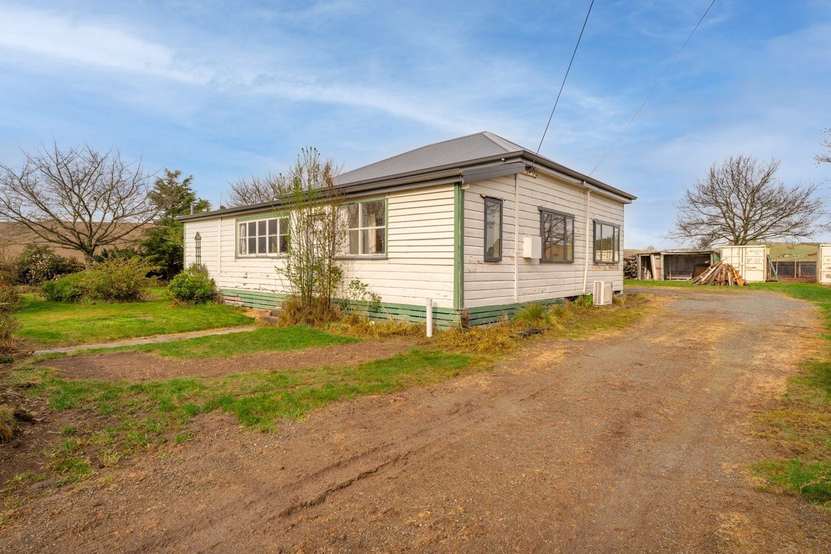 9 Queen Street, Albury, Mackenzie, Canterbury - Carousel 1