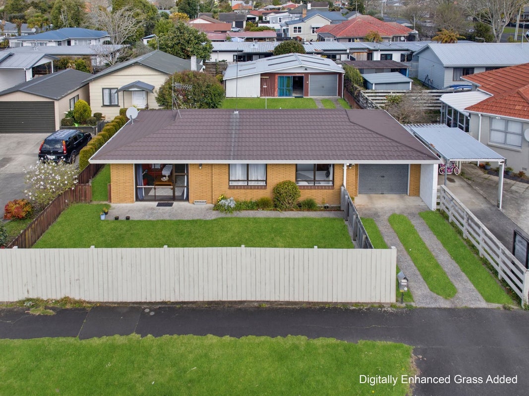 90a Cook Street, Hamilton East, Hamilton, Waikato - Carousel 1