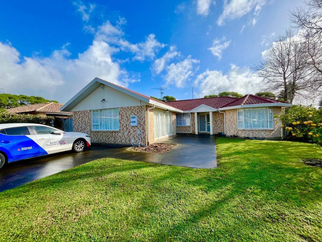 26 Caltra Place, East Tamaki, Auckland - Carousel 1