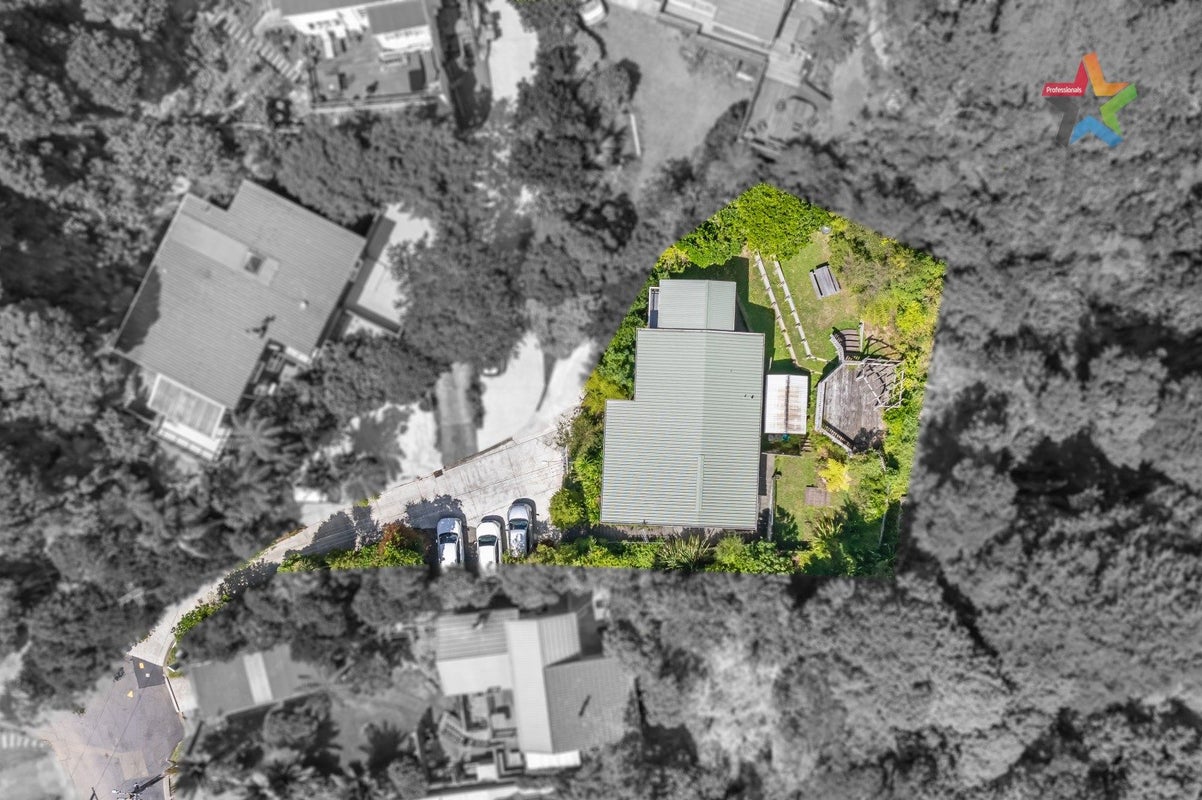 42A Nikau Street, Eastbourne, Lower Hutt - Carousel 25