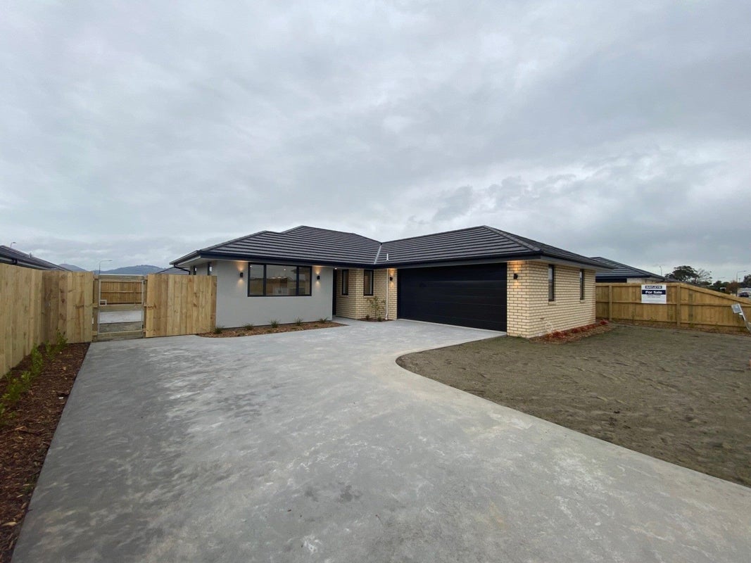 25 Owaka Road, Wigram, Christchurch - Carousel 2