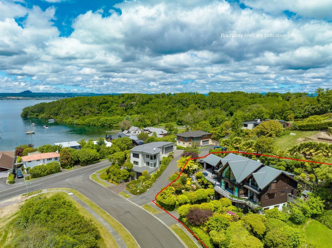 5 Te Urunga Place, Acacia Bay, Taupo - Carousel 1