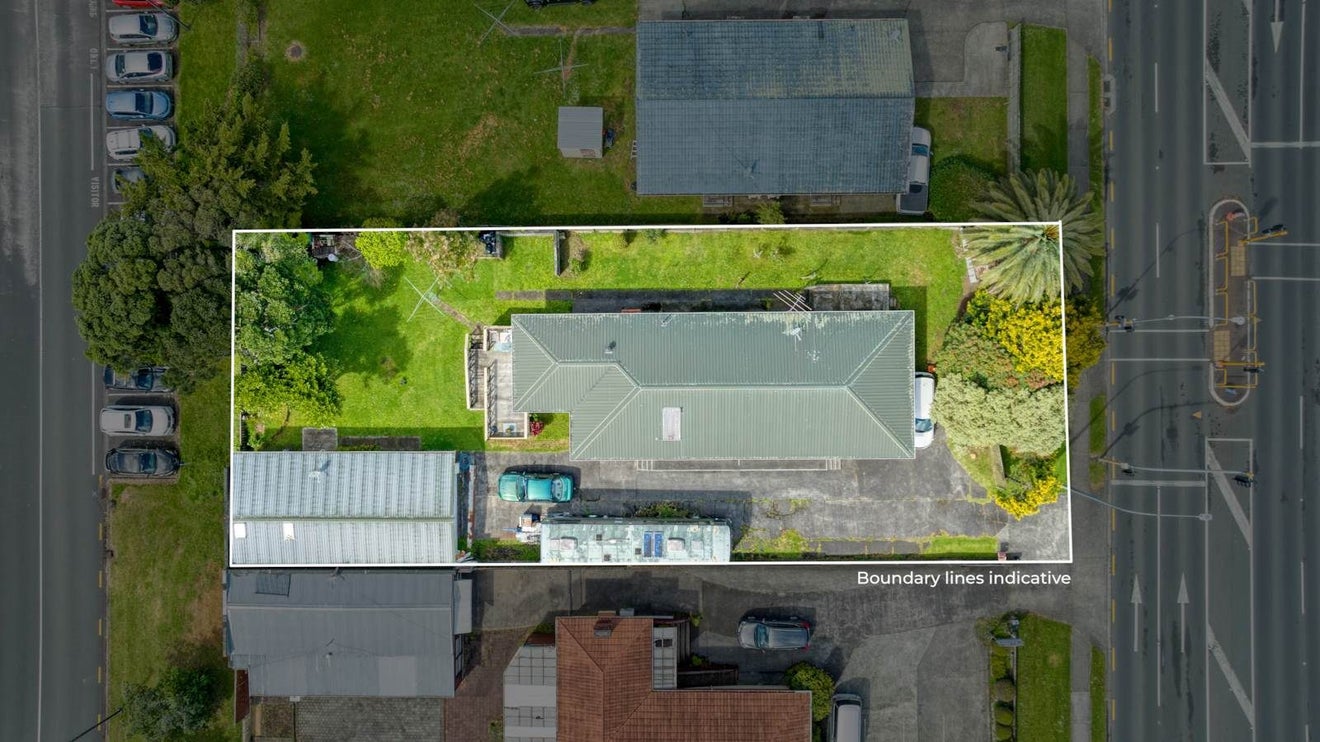 89 Lincoln Road, Henderson, Auckland - Carousel 1