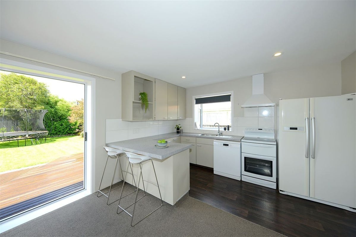 21 Landsdowne Terrace, Cashmere, Christchurch - Carousel 2