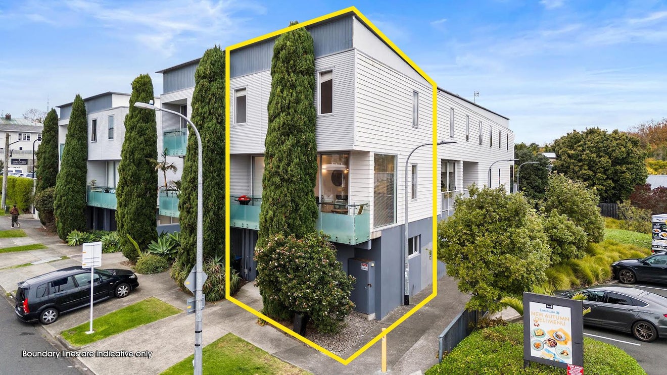 11/24 Westmoreland Street West, Grey Lynn, Auckland - Carousel 1