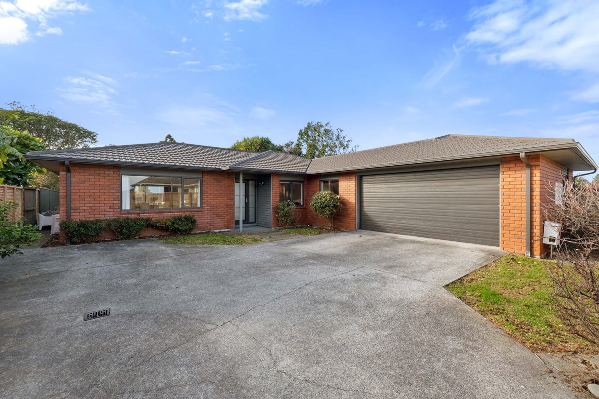 33A Lismore Street, Strandon, New Plymouth - Carousel 21