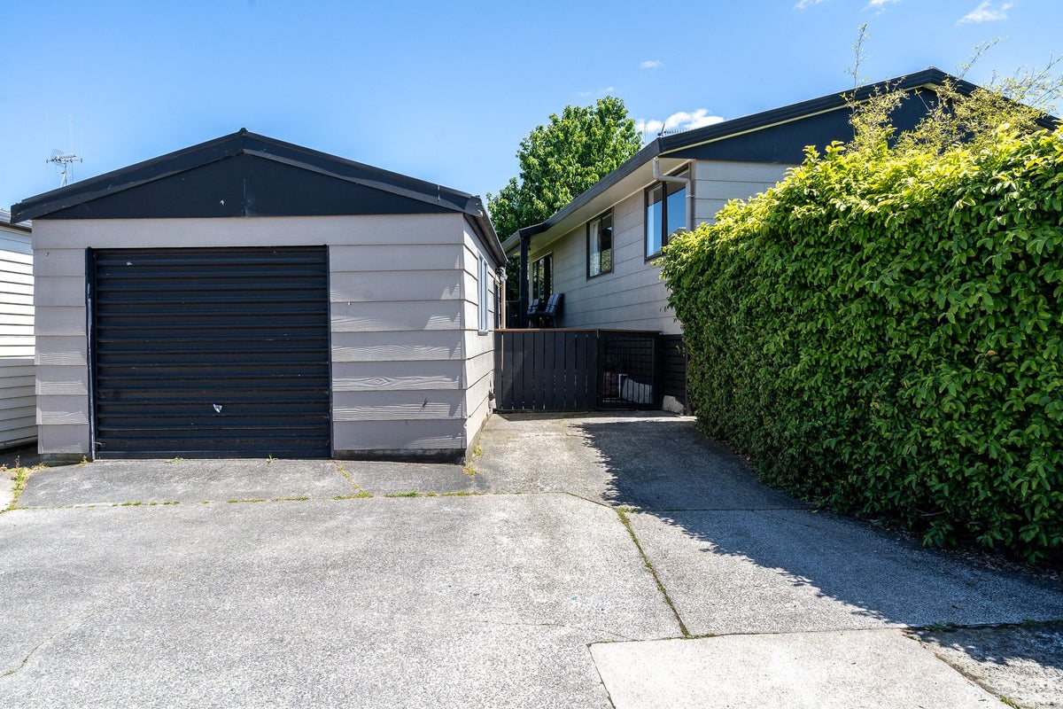 40 Lindsay Crescent, Nawton, Hamilton - Carousel 2
