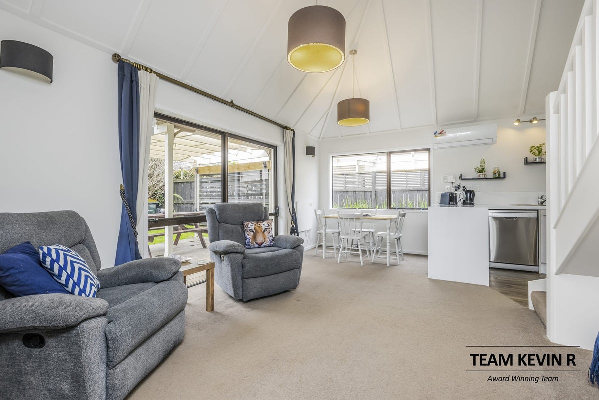 14/58 Manuroa Road, Takanini, Auckland - Carousel 2