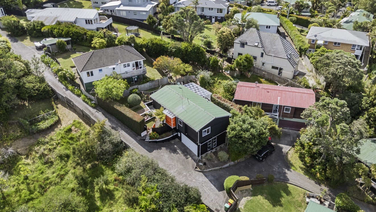 2/17 Waipa Street, Birkenhead, Auckland - Carousel 2
