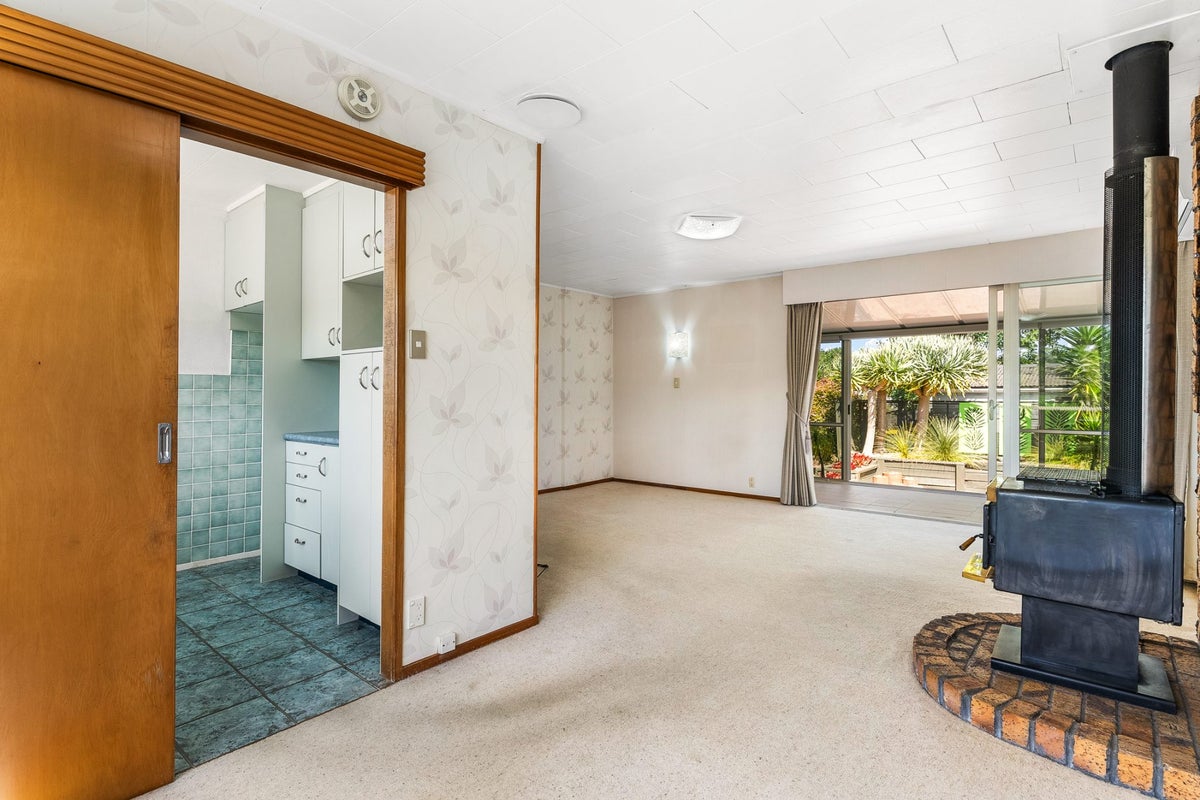 30 Vina Place, Massey, Auckland - Carousel 20