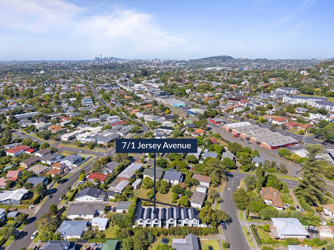 7/1 Jersey Avenue, Mount Albert, Auckland - Carousel 32