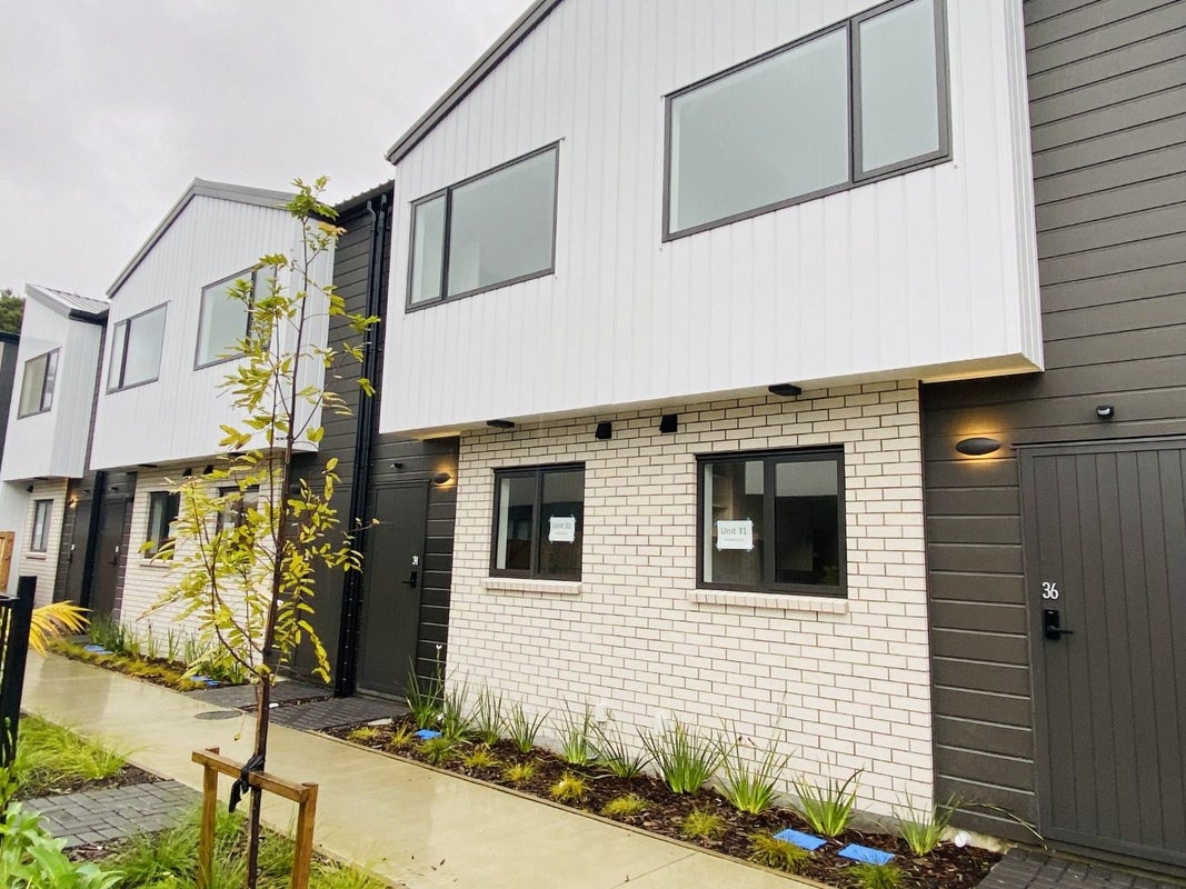 34 Paetai Lane, Te Atatu Peninsula, Auckland - Carousel 1