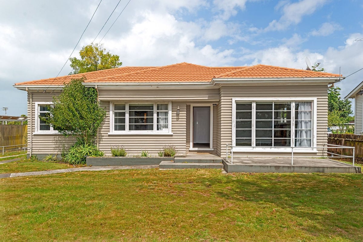 754 Childers Road, Elgin, Gisborne - Carousel 2