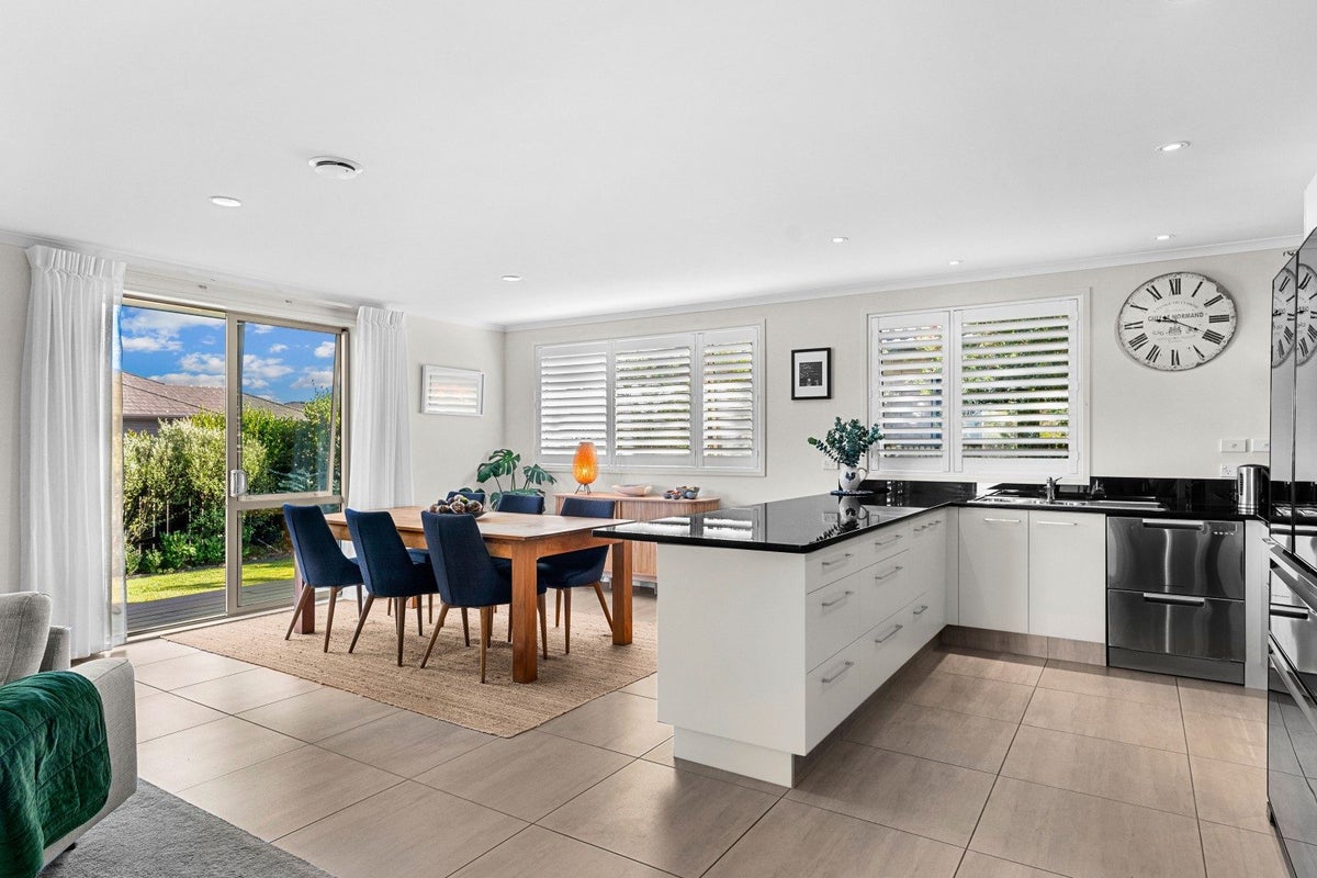 1 Spinnaker Lane, Mangawhai, Mangawhai - Carousel 2