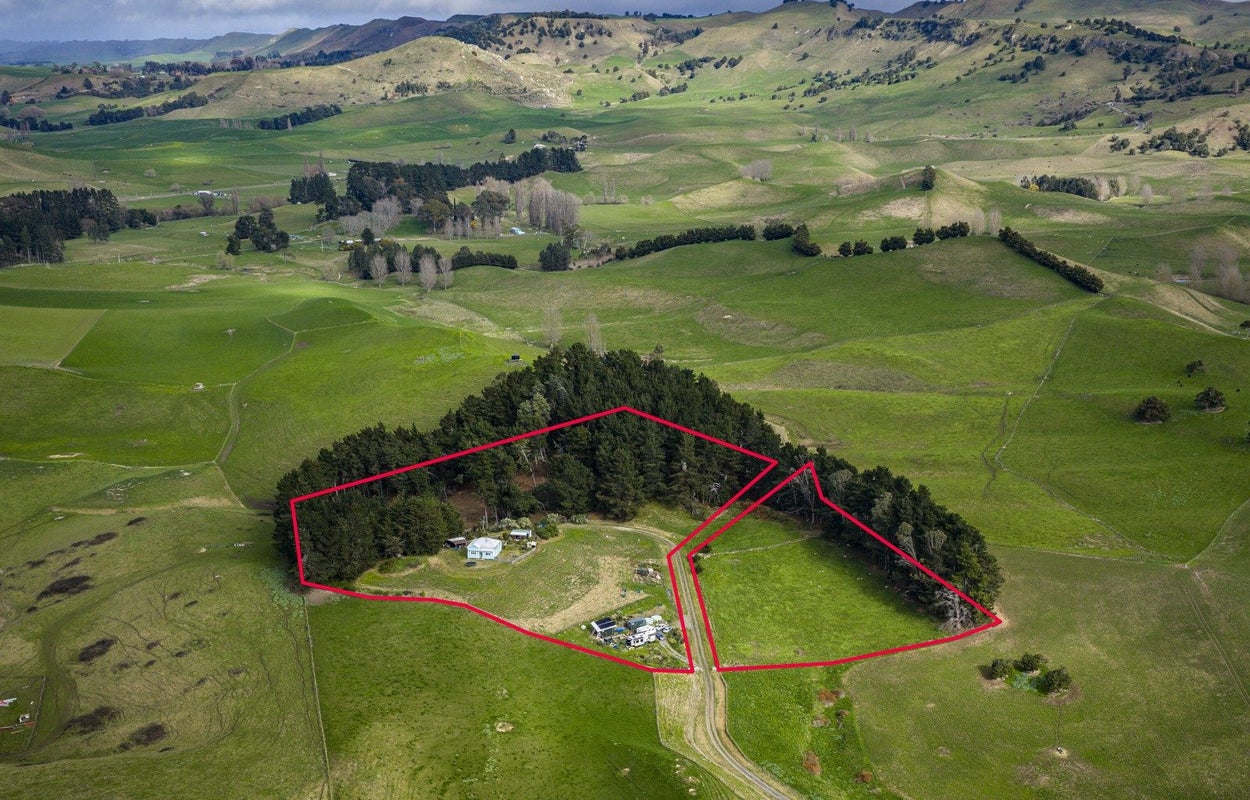 97 Waikareao Road, Te Hauke, Hastings - Carousel 2