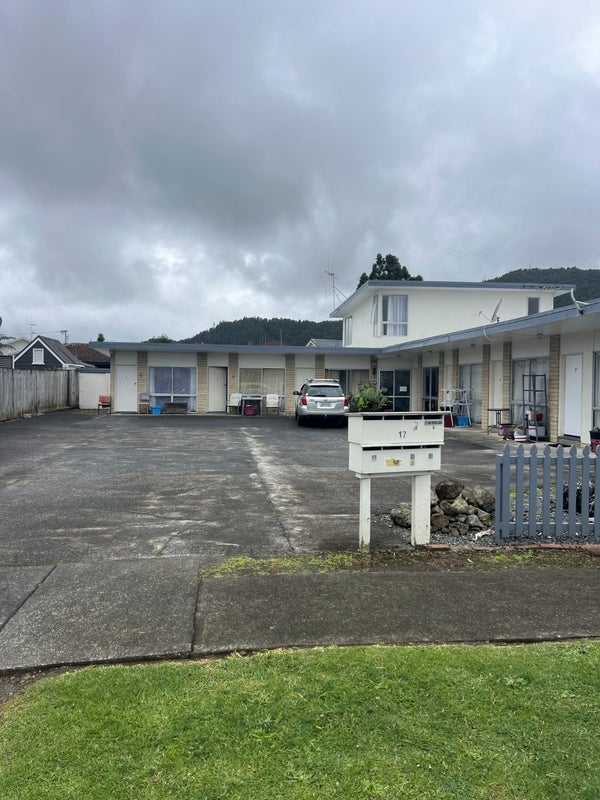 17 Wolfe Street, Regent, Whangarei - Carousel 1