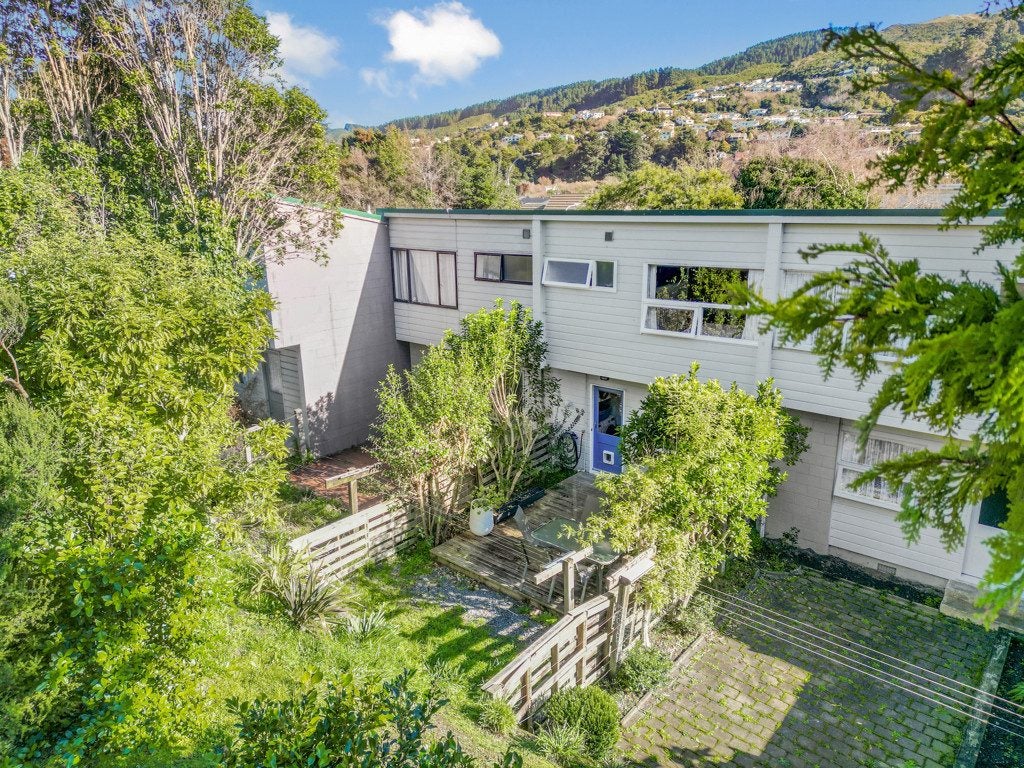 3/23 Collins Avenue, Tawa, Wellington - Carousel 2