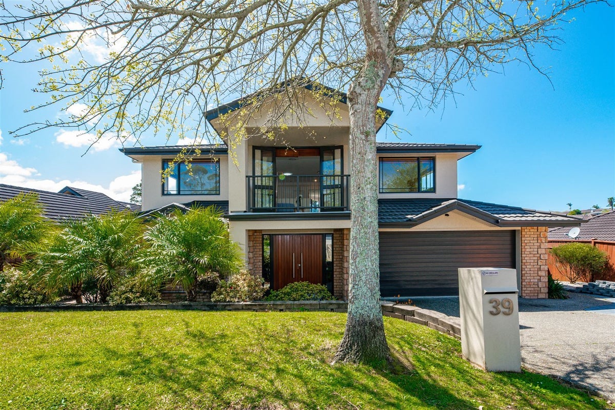 39 Lake Panorama Drive, Henderson, Auckland - Carousel 2