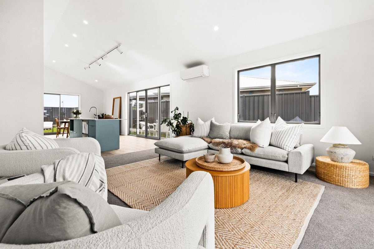 3 Mohaka Street, Poraiti, Napier - Carousel 1