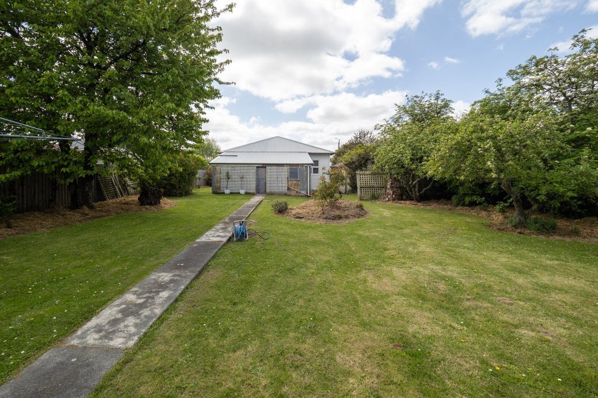 18 Albert Street, Netherby, Ashburton - Carousel 30