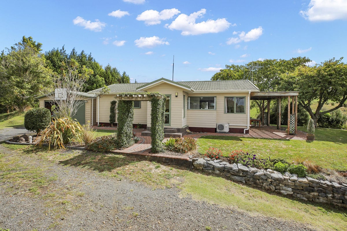 44 Te Tahi Road, Puketotara, Te Awamutu - Carousel 2