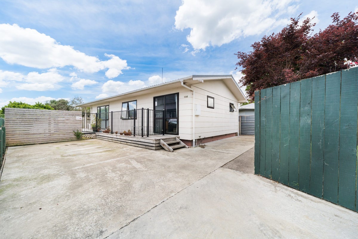 126D Ferguson Street, West End, Palmerston North - Carousel 19