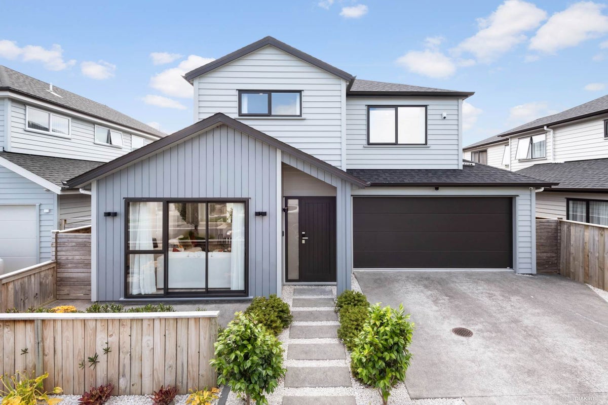 16 Nils Andersen Road, Whenuapai, Auckland - Carousel 1