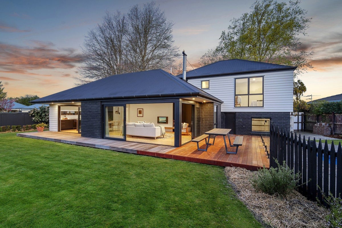17 Kingham Place, Avonhead, Christchurch - Carousel 2