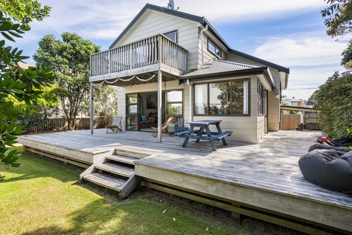 230B Rangi Avenue, Whangamata, Whangamata - Carousel 1
