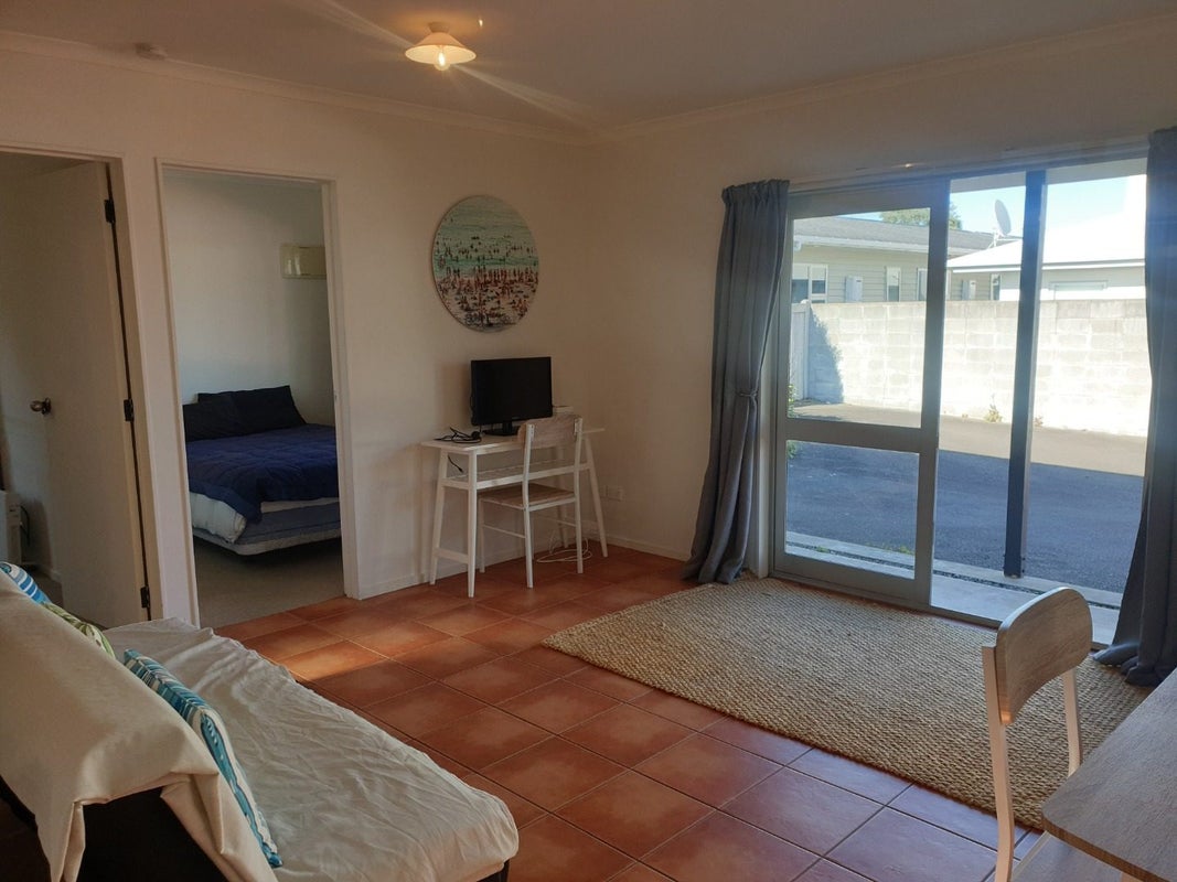 19B Beach Street, Fitzroy, New Plymouth - Carousel 10