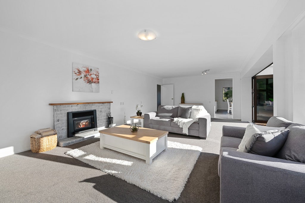 515 Stokes Valley Road, Stokes Valley, Lower Hutt - Carousel 2