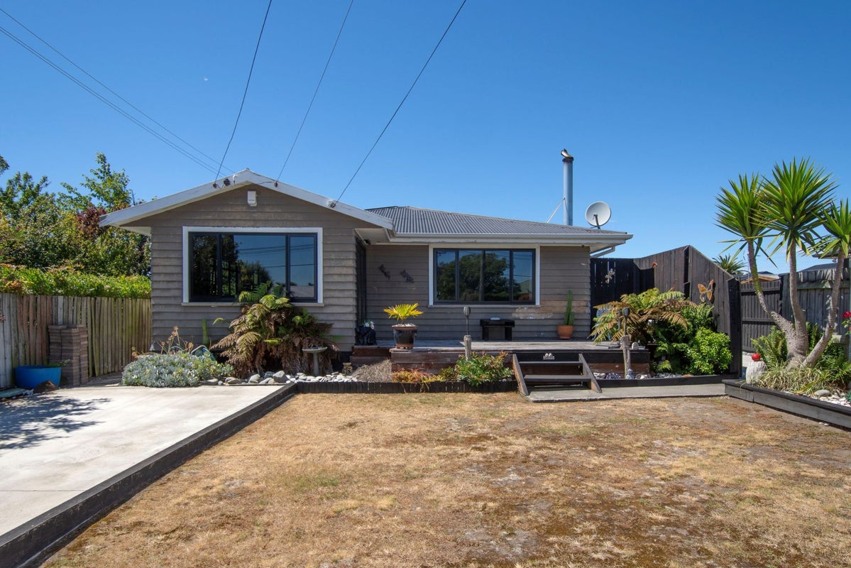 470 Pages Road, Aranui, Christchurch - Carousel 1