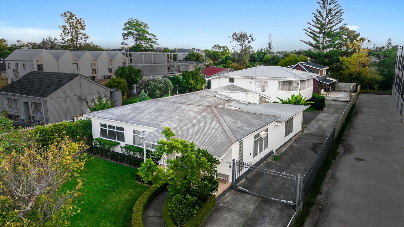 14 Brady Road, Otahuhu, Auckland - Carousel 2