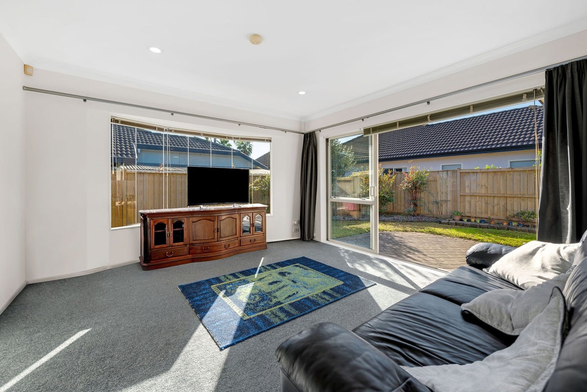 156 Kilkenny Drive, East Tamaki Heights, Auckland - Carousel 2