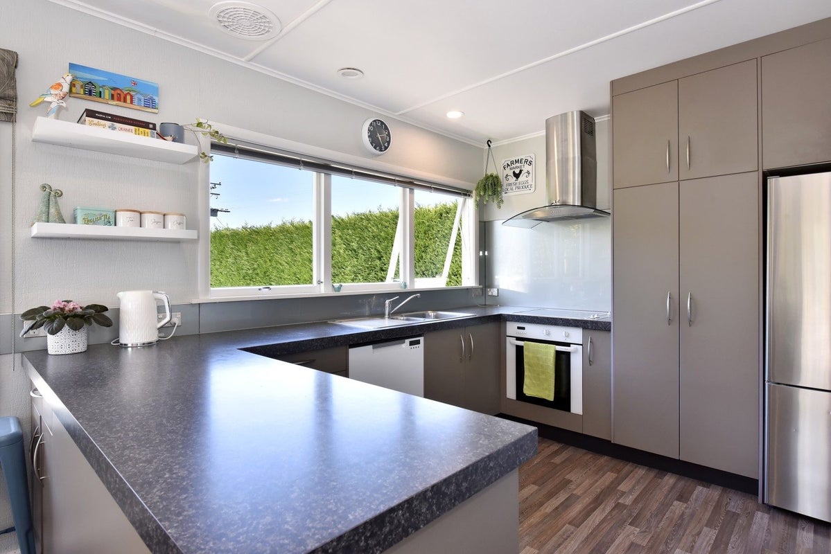 62 Mount Heslington Road, Brightwater, Brightwater - Carousel 2